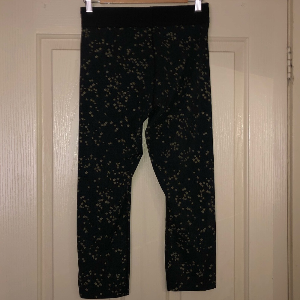 Running Bare 3/4 leggings - Picture 2 of 6